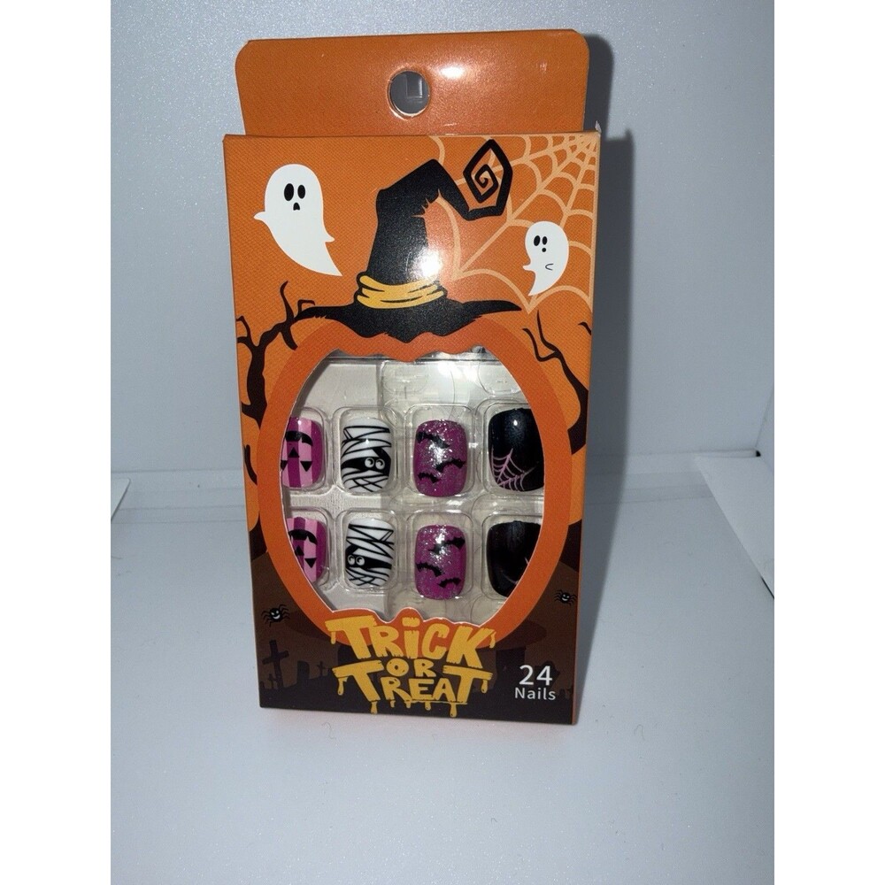 Halloween 24 Pieces Press-On Nails Short Pink Black Mummy Bats Glitter Glossy
